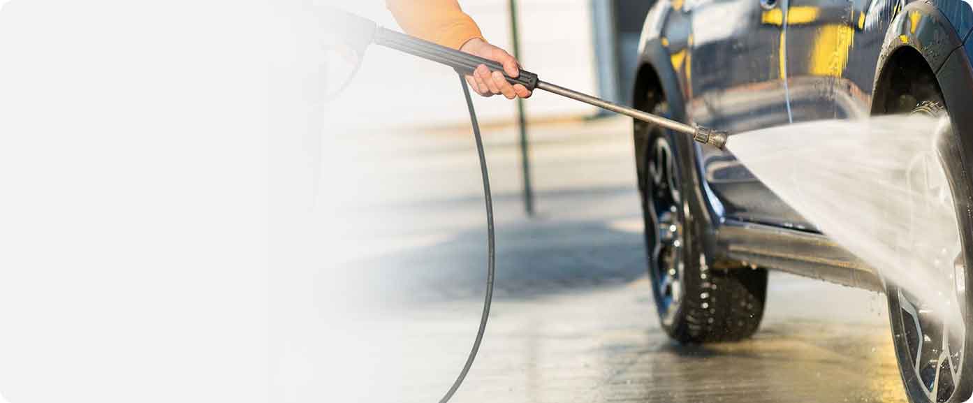 Jämförande analys av strukturella egenskaper och multiscenarioapplikationer av skumsprutor